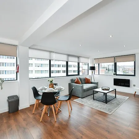 Carlton Heights: Modern 2-Bedroom Corporate and Leisure Apartment Nottingham Exterior photo