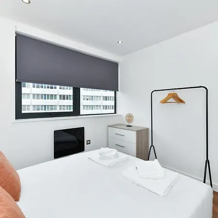 Carlton Heights: Modern 2-Bedroom Corporate and Leisure Apartment Nottingham Exterior photo