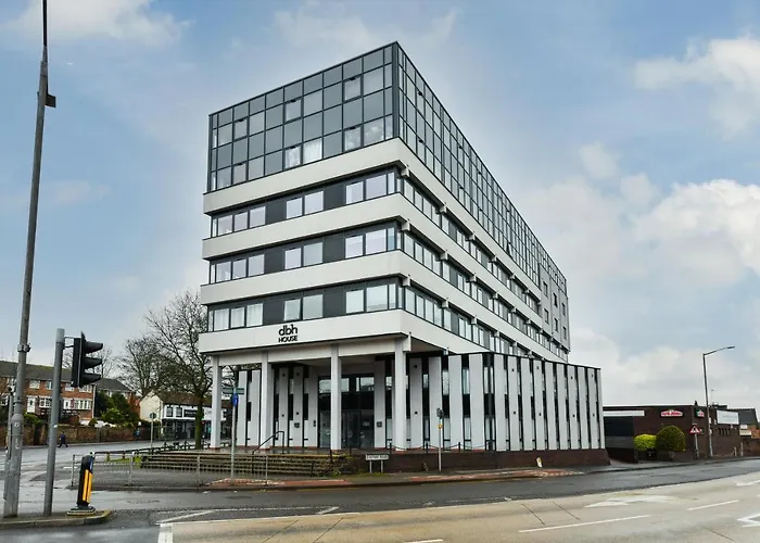 Carlton Heights - A Beautiful, Inviting And Modern 2 Bedroom Apartment, Perfect For Corporate Stays And Leisure